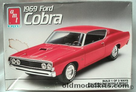 AMT 1/25 1969 Ford Cobra (Fairlane) Muscle Car, 6893 plastic model kit